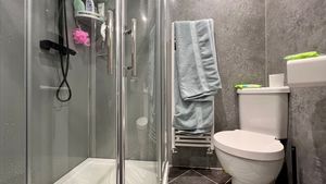 Photo 14- click for photo gallery